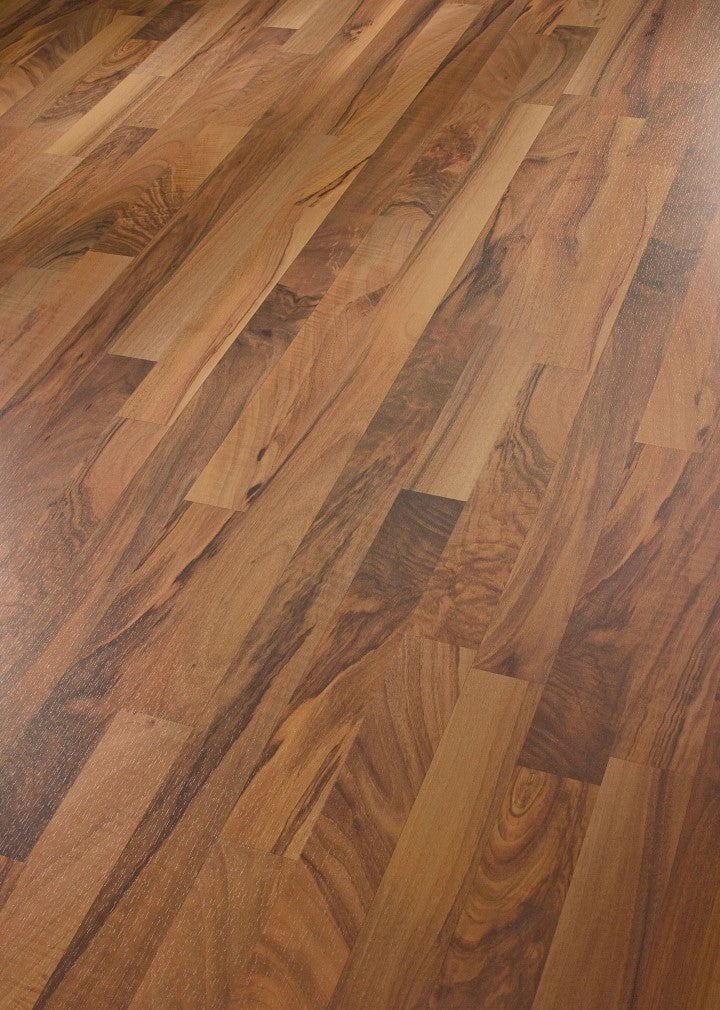 Laminatboden MeisterDesign. laminate LC 55 S Nussbaum 00211
