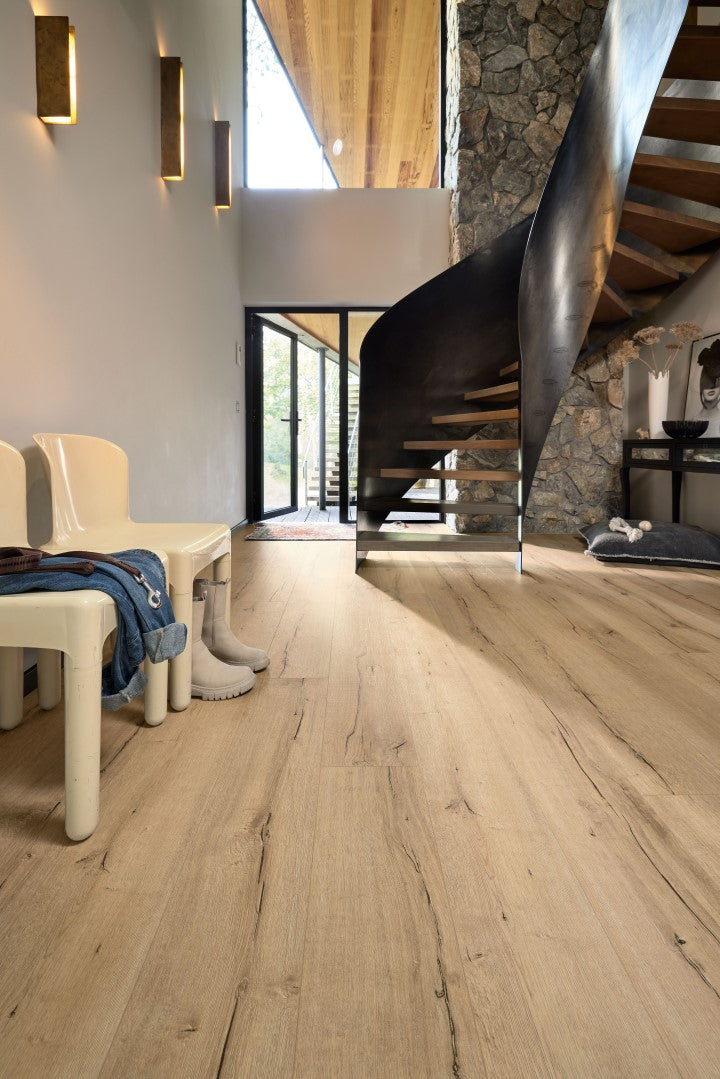 Designboden MeisterDesign. flex DL 400 Altholzeiche hell 07139