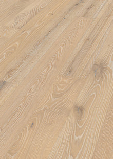 Holzboden Natureflex HD 100 Eiche lebhaft leichtweiß gekälkt 20016