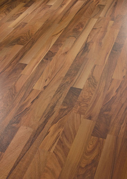 Laminatboden MeisterDesign. laminate LC 55 S Nussbaum 00211
